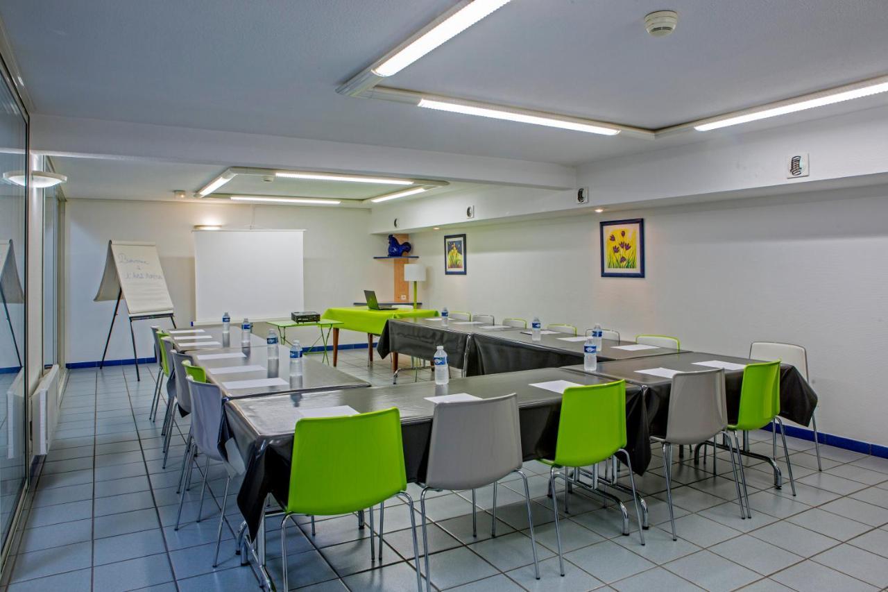 B&B Hotel Aurillac Le Lioran Zewnętrze zdjęcie