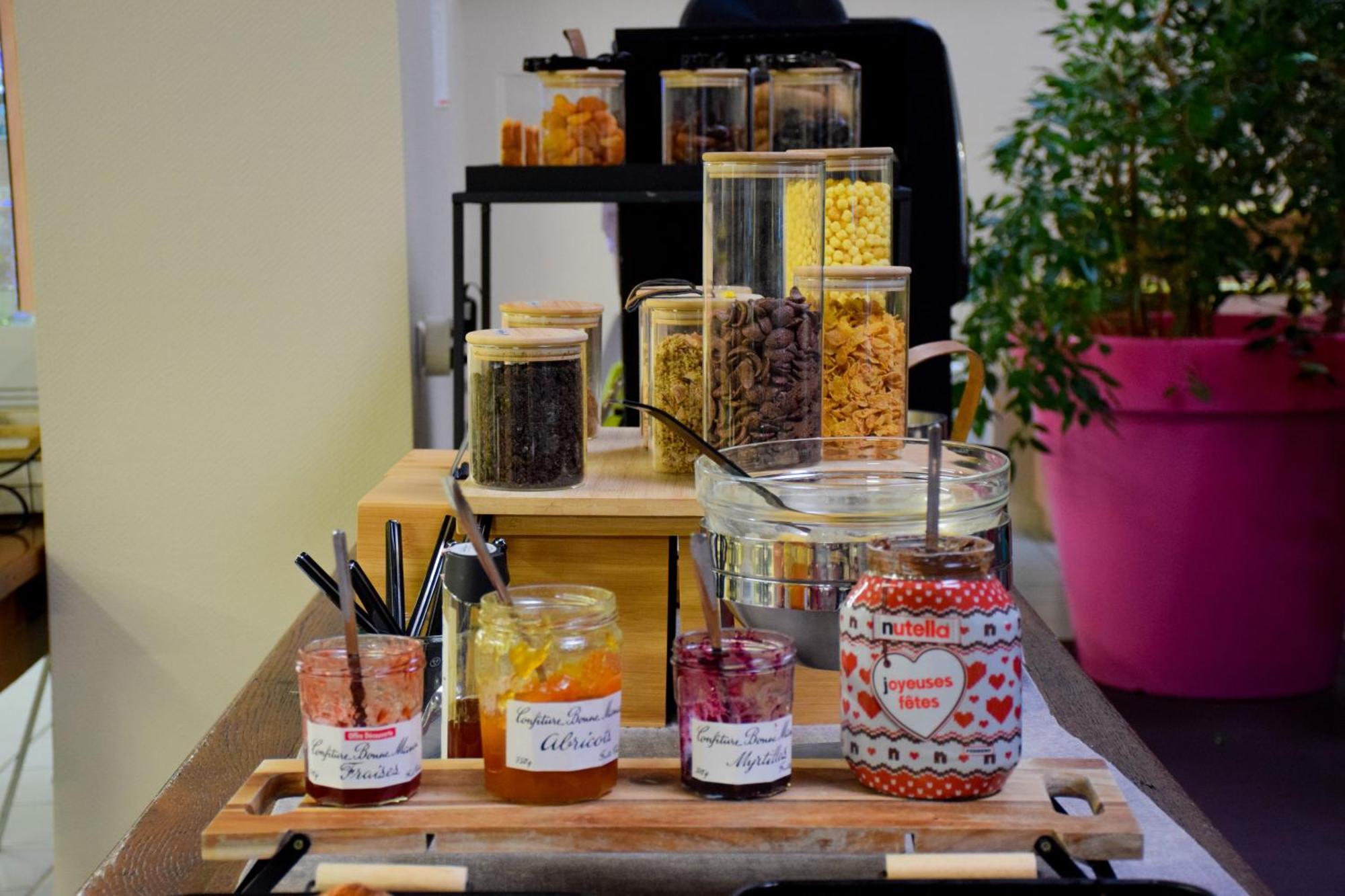 B&B Hotel Aurillac Le Lioran Zewnętrze zdjęcie